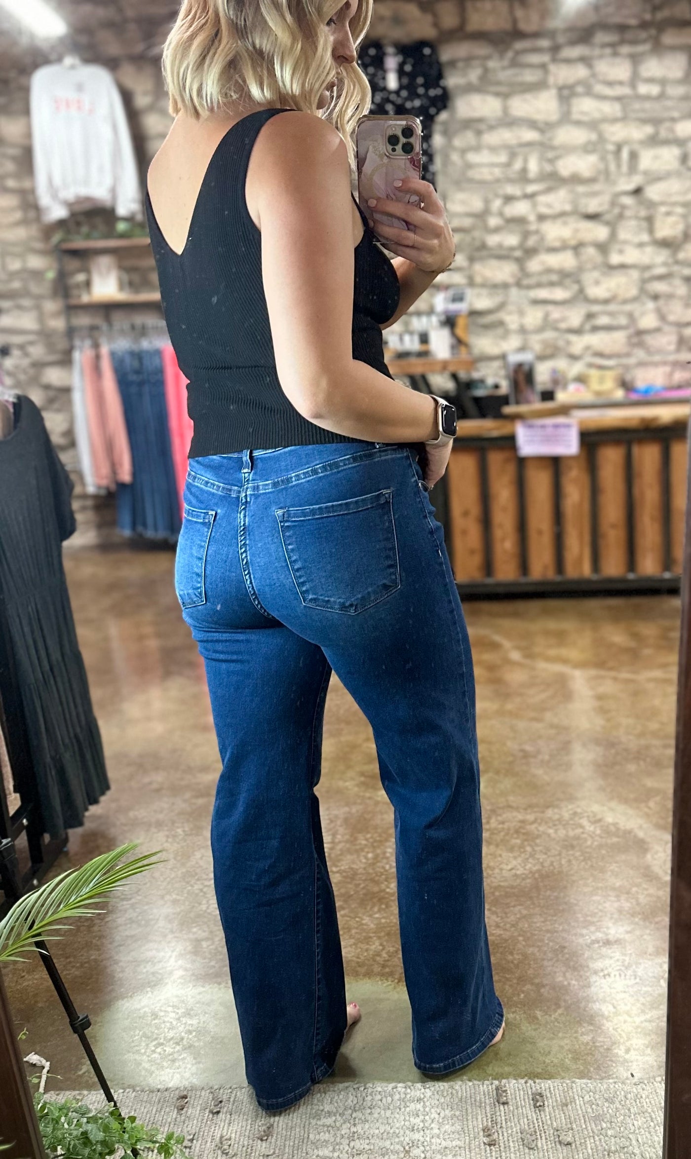 Amy Mid-rise Wide Leg Jeans