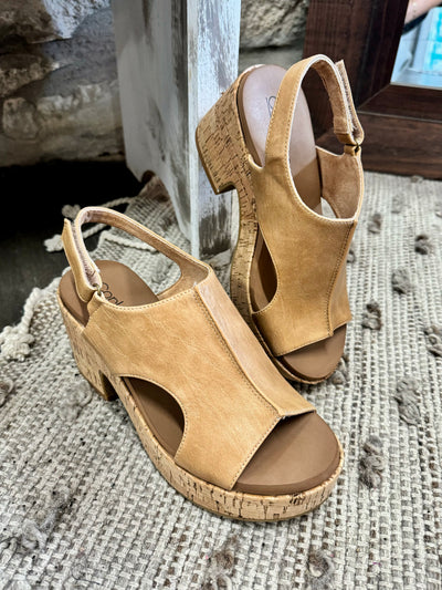 Miss Carley Retro Wedge- Tan