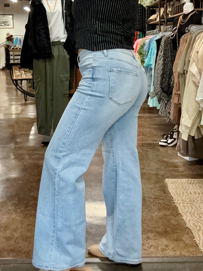 Wide leg V-Dip Jeans