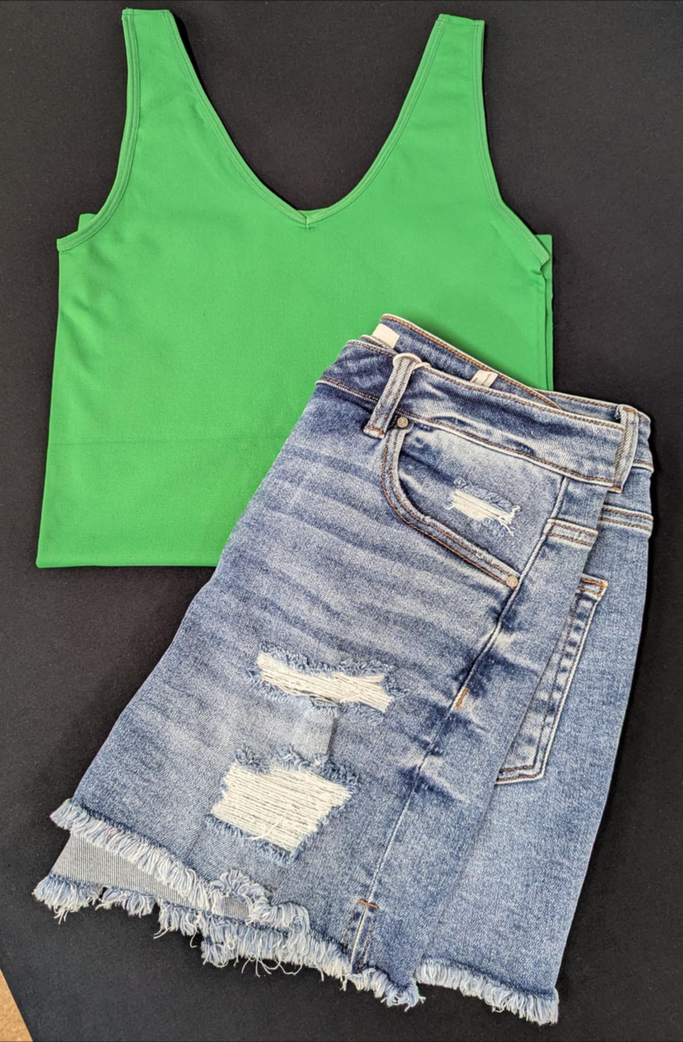 Reversible Seamless Tank