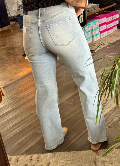 Wide leg V-Dip Jeans