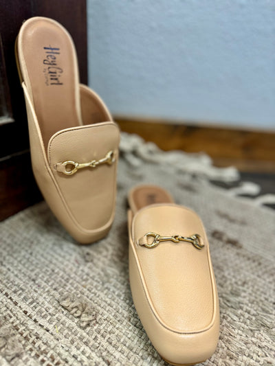 Charmer Flat Mule- Camel