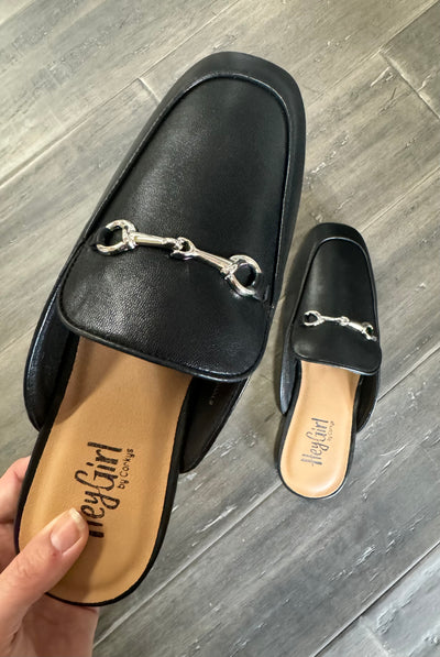 Charmer Flat Mule- Black