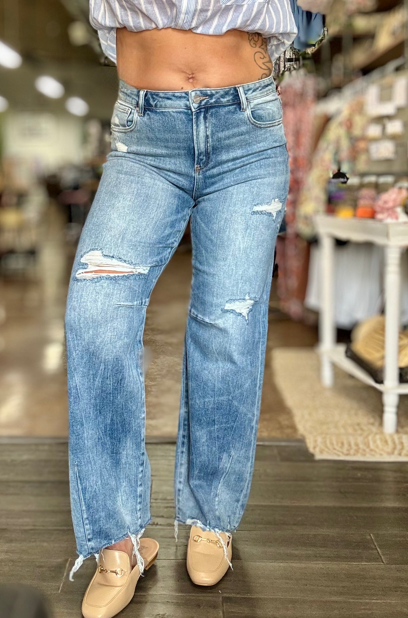 Mid Rise Baggy Leg Jeans