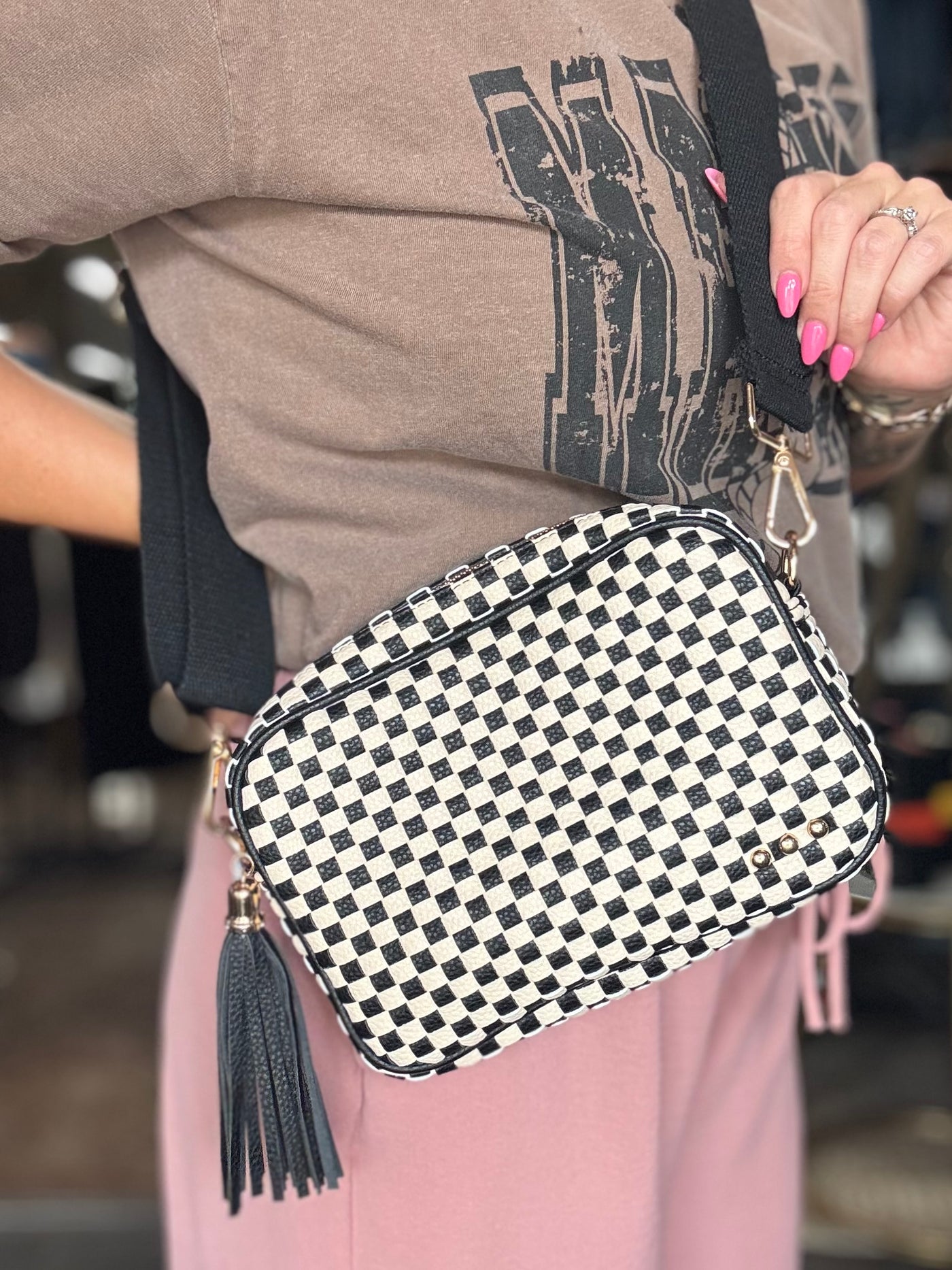 Woven Willow Camera Crossbody