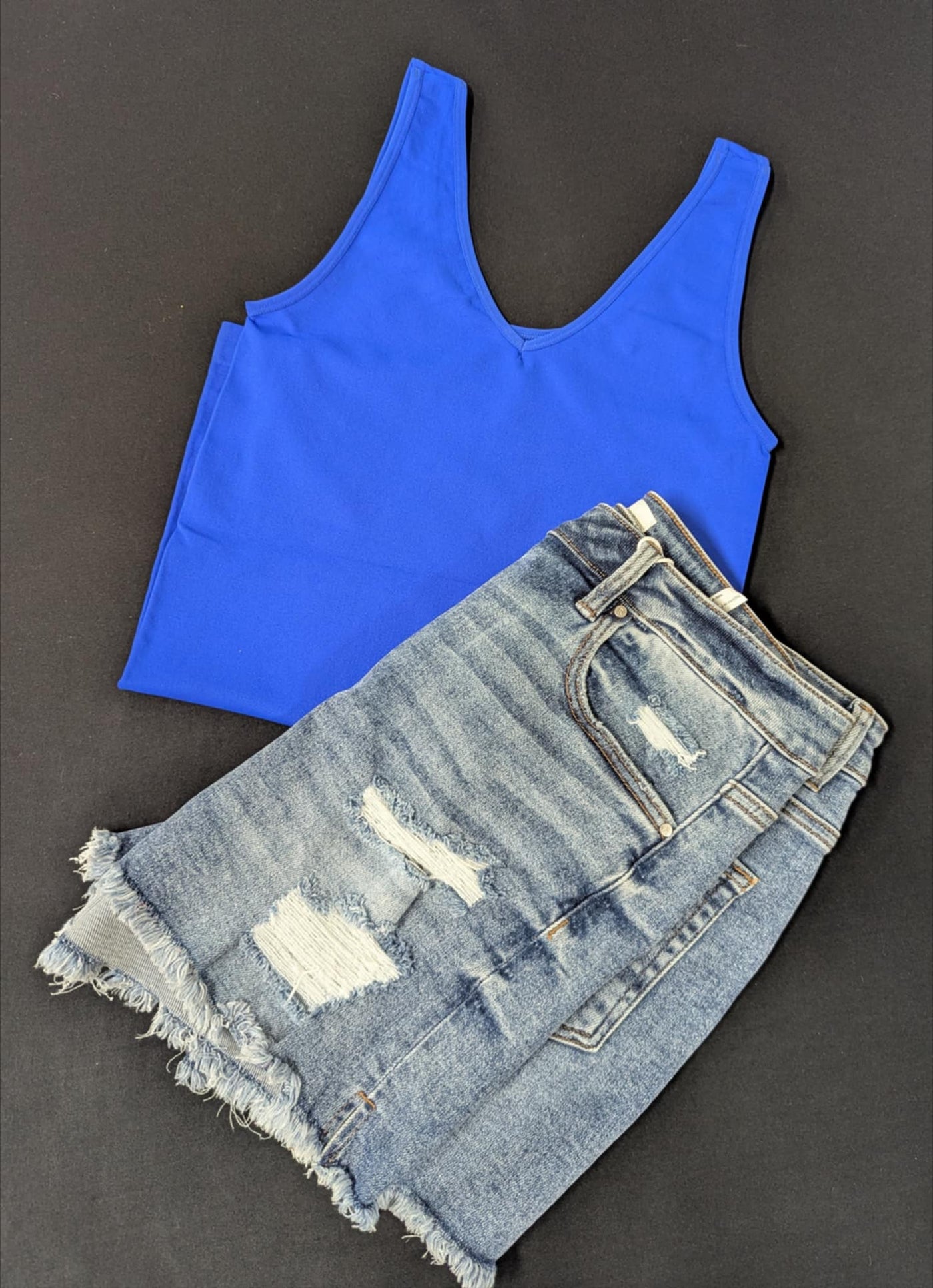 Reversible Seamless Tank